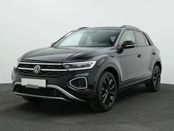 Schwarz Gebraucht 2024 VW T-Roc Style SUV | 30.789 € (Fairer Preis)