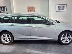 Silber Gebraucht 2022 Opel Insignia Business Kombi | 11.900 € (Teuer)