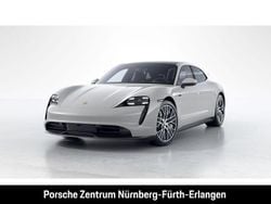 Weiß Gebraucht 2022 Porsche Taycan Sport Turismo Limousine | 63.990 € (Guter Preis)
