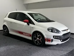 Weiß Gebraucht 2011 Fiat Punto Evo Abarth Kleinwagen | 17.297 €