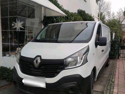 Weiß Gebraucht 2015 Renault Traffic Van / Kleinbus | 5.000 €