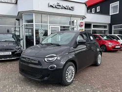 Onyx schwarz Gebraucht 2025 Fiat 500e Red Kleinwagen | 25.689 € (Fairer Preis)
