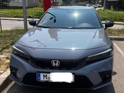 Grau Gebraucht 2023 Honda Civic Hybrid Limousine | 34.900 € (Teuer)