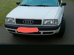 Weiß Gebraucht 1993 Audi 80 Limousine | 1.490 €