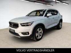 Silber Gebraucht 2020 Volvo XC40 Momentum SUV | 28.890 € (Fairer Preis)