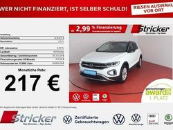 Weiß (pure white) Gebraucht 2024 VW T-Roc Style SUV | 26.889 € (Superpreis)