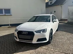 Weiß Gebraucht 2017 Audi A4 Comfort Kombi | 16.900 € (Superpreis)