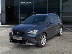 Grau Gebraucht 2024 Seat Arona FR SUV | 26.450 € (Fairer Preis)