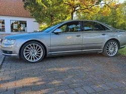 Grau Gebraucht 2003 Audi A8 Limousine | 3.000 € (Guter Preis)