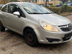 Silber Gebraucht 2009 Opel Corsa Kleinwagen | 1.500 € (Guter Preis)