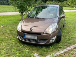 Braun Gebraucht 2009 Renault Grand Scénic III Luxe Van / Kleinbus | 5.500 € (Fairer Preis)
