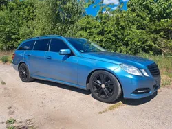 Blau Gebraucht 2011 Mercedes E220 Limousine | 6.500 € (Superpreis)