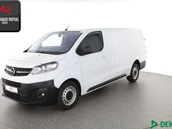 Weiß Gebraucht 2023 Opel Vivaro Van | 24.880 € (Guter Preis)