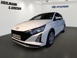 Weiss Gebraucht 2024 Hyundai i20 Select Limousine | 19.950 € (Fairer Preis)
