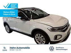Weiß Gebraucht 2024 VW T-Roc Beats SUV | 26.430 € (Etwas zu teuer)