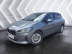 Grau Gebraucht 2025 BMW 218 Active Tourer Van / Kleinbus | 36.900 € (Fairer Preis)