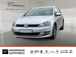 Silber (reflexsilber metallic) Gebraucht 2016 VW Golf VII Allstar Limousine | 15.990 € (Fairer Preis)