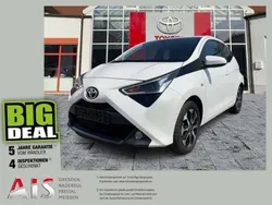 Weiß Gebraucht 2019 Toyota Aygo X-play Kleinwagen | 9.000 € (Guter Preis)