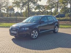 Schwarz Gebraucht 2007 Audi A3 Sportback Attraction Kleinwagen | 4.200 € (Etwas zu teuer)