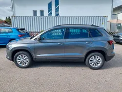 Graphitgraumetallic Neu 2025 Skoda Karoq Selection SUV | 32.490 € (Guter Preis)