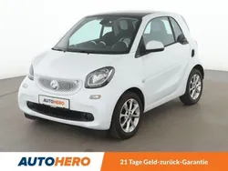 Weiß Gebraucht 2015 Smart ForTwo Coupé Basis Kleinwagen | 8.520 € (Fairer Preis)