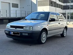 Silber Gebraucht 1993 VW Golf III Limousine | 2.950 €