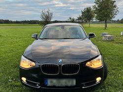 Schwarz Gebraucht 2013 BMW 118 Sport Line Kleinwagen | 9.000 € (Fairer Preis)