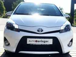 Super white 2 Gebraucht 2014 Toyota Yaris Hybrid Edition Kleinwagen | 11.200 € (Guter Preis)