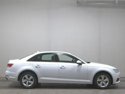 Weiss Gebraucht 2019 Audi A4 Basis Limousine | 19.680 € (Guter Preis)