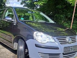 Schwarz Gebraucht 2005 VW Polo Comfortline Kleinwagen | 2.800 € (Etwas zu teuer)