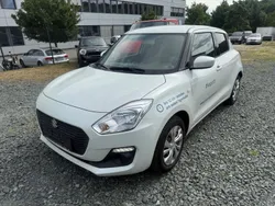 Weiß Gebraucht 2018 Suzuki Swift Basic Kleinwagen | 5.800 €
