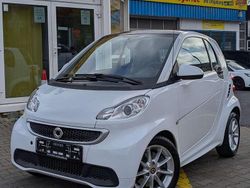 Weiß Gebraucht 2014 Smart ForTwo Coupé Kleinwagen | 7.850 € (Fairer Preis)