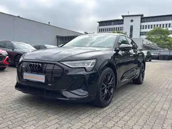 Mythosschwarz metallic Gebraucht 2022 Audi e-tron Sportback S-Line SUV | 42.950 € (Fairer Preis)