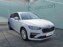 Weiß Gebraucht 2024 Skoda Scala Selection Kleinwagen | 21.940 € (Guter Preis)