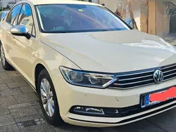 Beige Gebraucht 2017 VW Passat Trendline Limousine | 7.499 € (Superpreis)