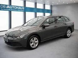 Grau Gebraucht 2022 VW Golf VIII Life Kombi | 17.970 € (Superpreis)