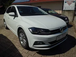 Weiß Gebraucht 2020 VW Polo Comfortline Limousine | 12.890 € (Fairer Preis)