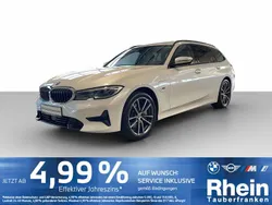 Weiß Gebraucht 2022 BMW 330e Sport Line Kombi | 33.840 € (Etwas zu teuer)