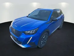 Blau/typ aussenverkleidung metallic drei schichten perlmutt Gebraucht 2022 Peugeot e-2008 Allure SUV | 18.490 € (Guter Preis)