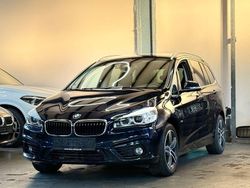 Schwarz Gebraucht 2016 BMW 218 Gran Tourer Sport Line Van / Kleinbus | 13.980 € (Fairer Preis)