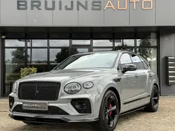 Grau Gebraucht 2024 Bentley Bentayga SUV | 223.850 € (Superpreis)