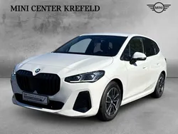Weiss Gebraucht 2024 BMW 218 Active Tourer M Sport Van / Kleinbus | 36.469 € (Fairer Preis)
