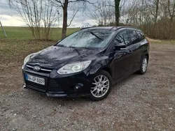 Schwarz Gebraucht 2014 Ford Focus Business Edition Kombi | 5.299 € (Superpreis)