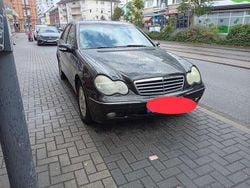 Schwarz Gebraucht 2005 Mercedes C200 Elegance Limousine | 2.499 € (Superpreis)