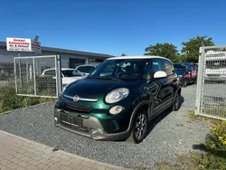 Grün Gebraucht 2015 Fiat 500L Trekking Van / Kleinbus | 9.990 € (Fairer Preis)