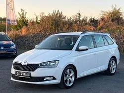 Weiß Gebraucht 2021 Skoda Fabia Active Kombi | 11.400 € (Guter Preis)