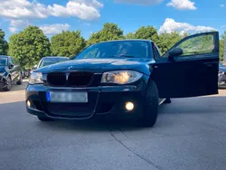 Schwarz Gebraucht 2006 BMW 116 Sport Line Kleinwagen | 2.400 € (Fairer Preis)
