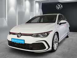 Pure white Gebraucht 2020 VW Golf VIII GTI Limousine | 30.490 € (Teuer)