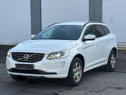 Weiß Gebraucht 2013 Volvo XC60 SUV | 8.490 € (Etwas zu teuer)