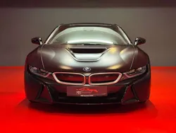 Grau Gebraucht 2017 BMW i8 Coupé | 89.900 €